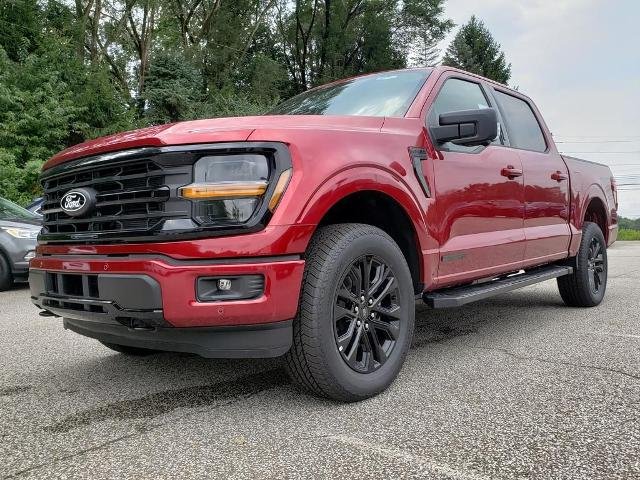 New 2026 Ruby Red Metallic Tinted Clearcoat Ford XLT image 23