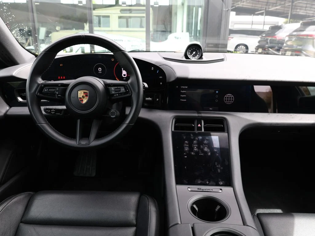 View 25