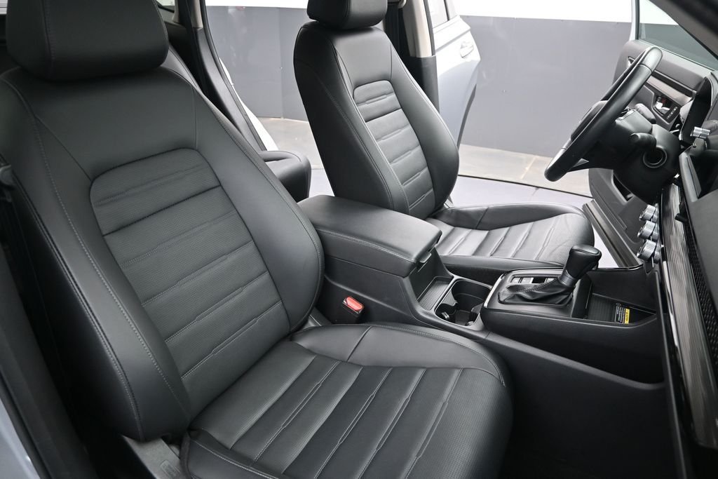 Used 2025  Honda EX-L image 20