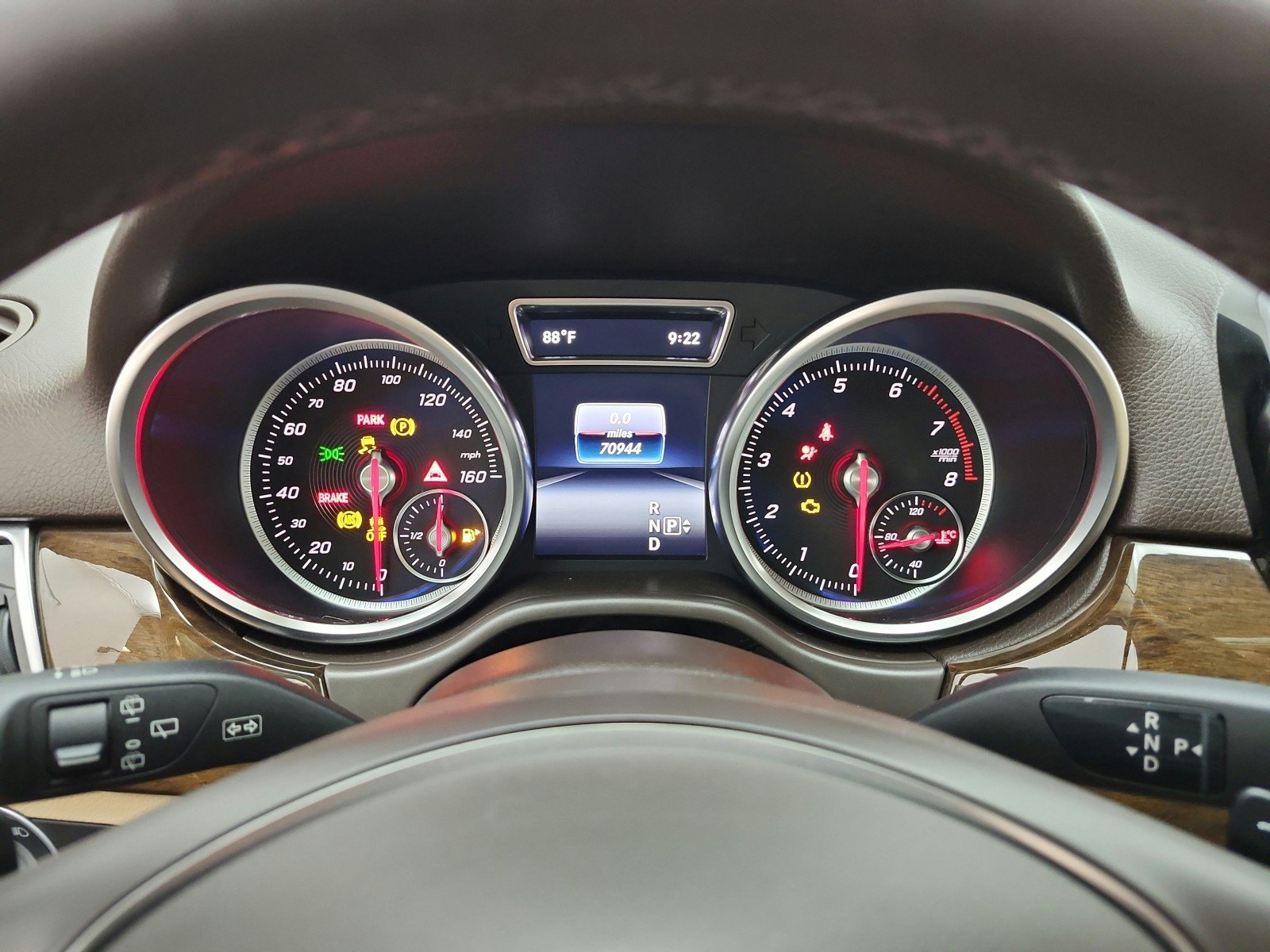 Used 2016 Lunar Blue Metallic Mercedes-Benz 4MATIC® 4dr GLE 350 image 9