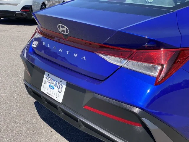 Used 2024 Blue Hyundai SEL image 35
