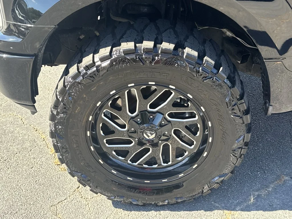 Used 2018 Black Ford XL image 11