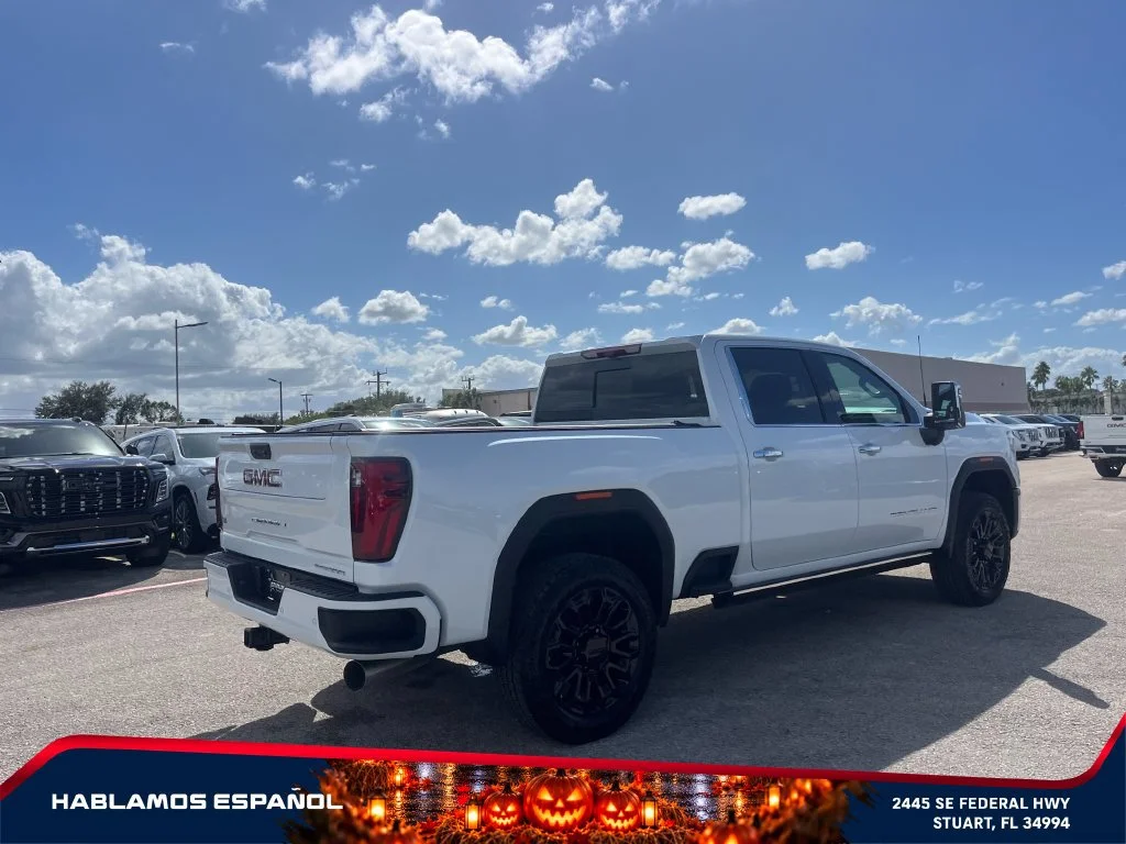New 2026 Glacier White Tricoat GMC Denali image 7
