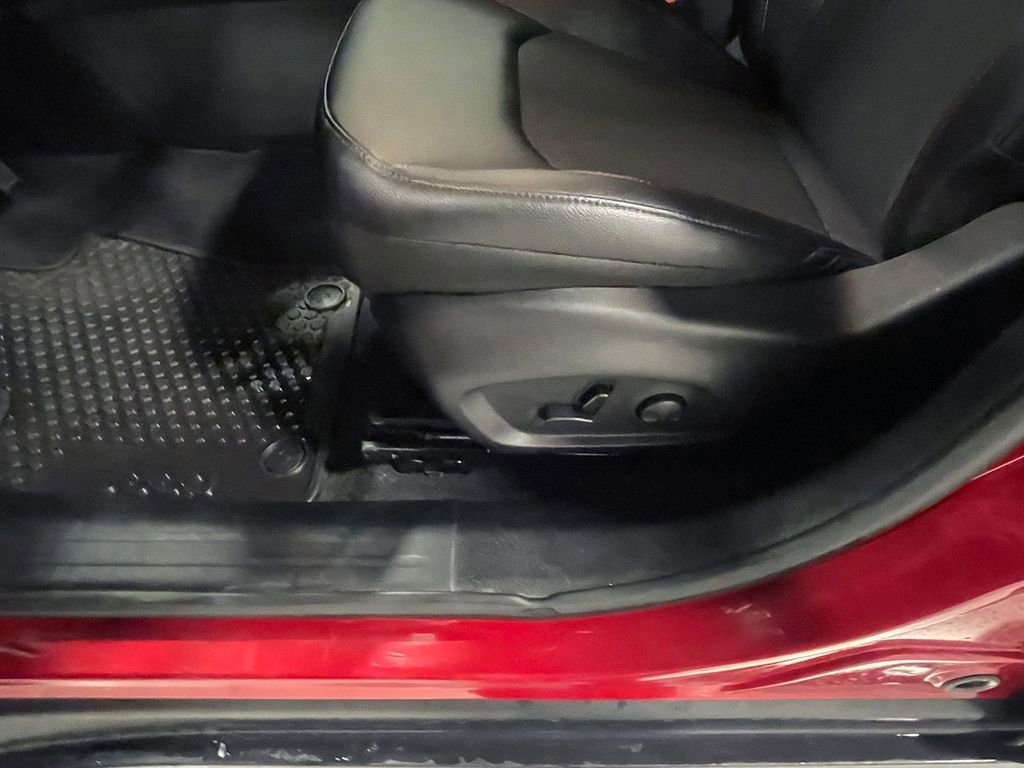 Used 2026 Red Jeep Trailhawk image 22