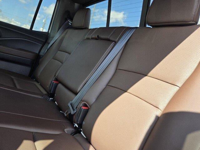 Used 2026 Platinum White Pearl Honda RTL image 25