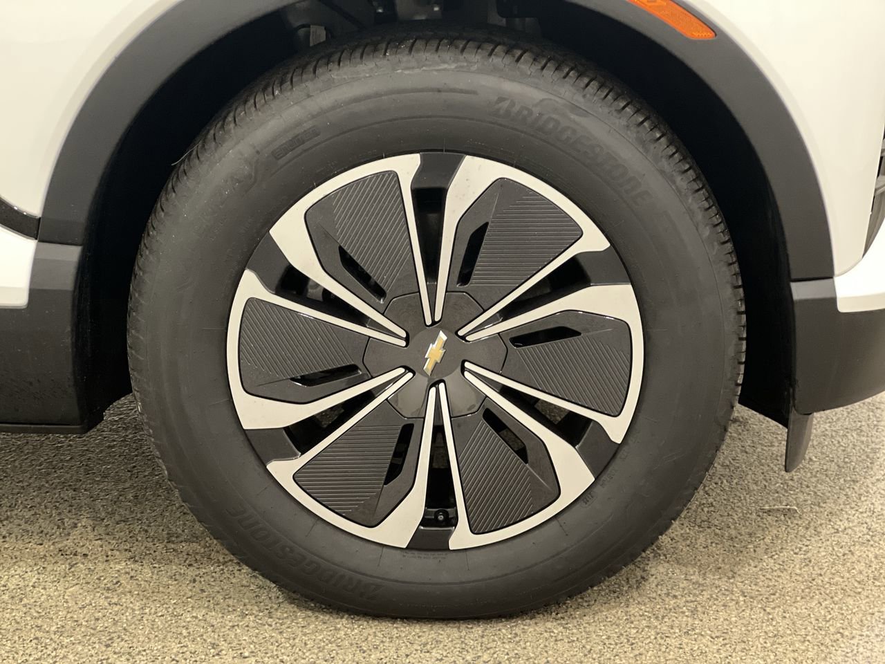 2025 Chevrolet Blazer EV LT - Photo 10