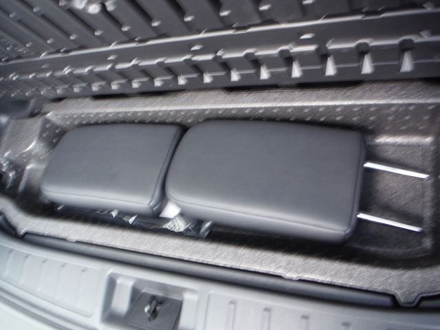 Used 2022 Black Mitsubishi SEL image 46
