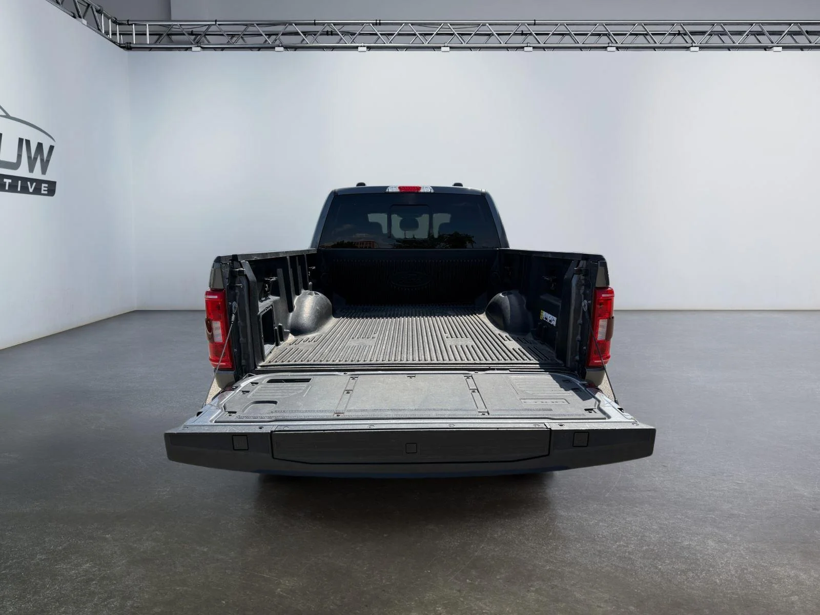 Used 2023 Carbonized Gray Ford XLT image 23