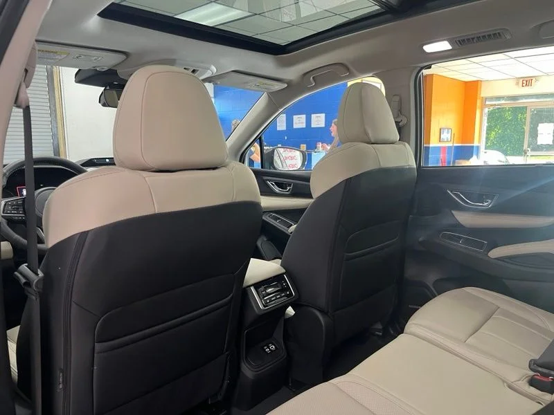 New 2026 AUTUMN GREEN METALLIC Subaru Limited 8-Passenger image 21