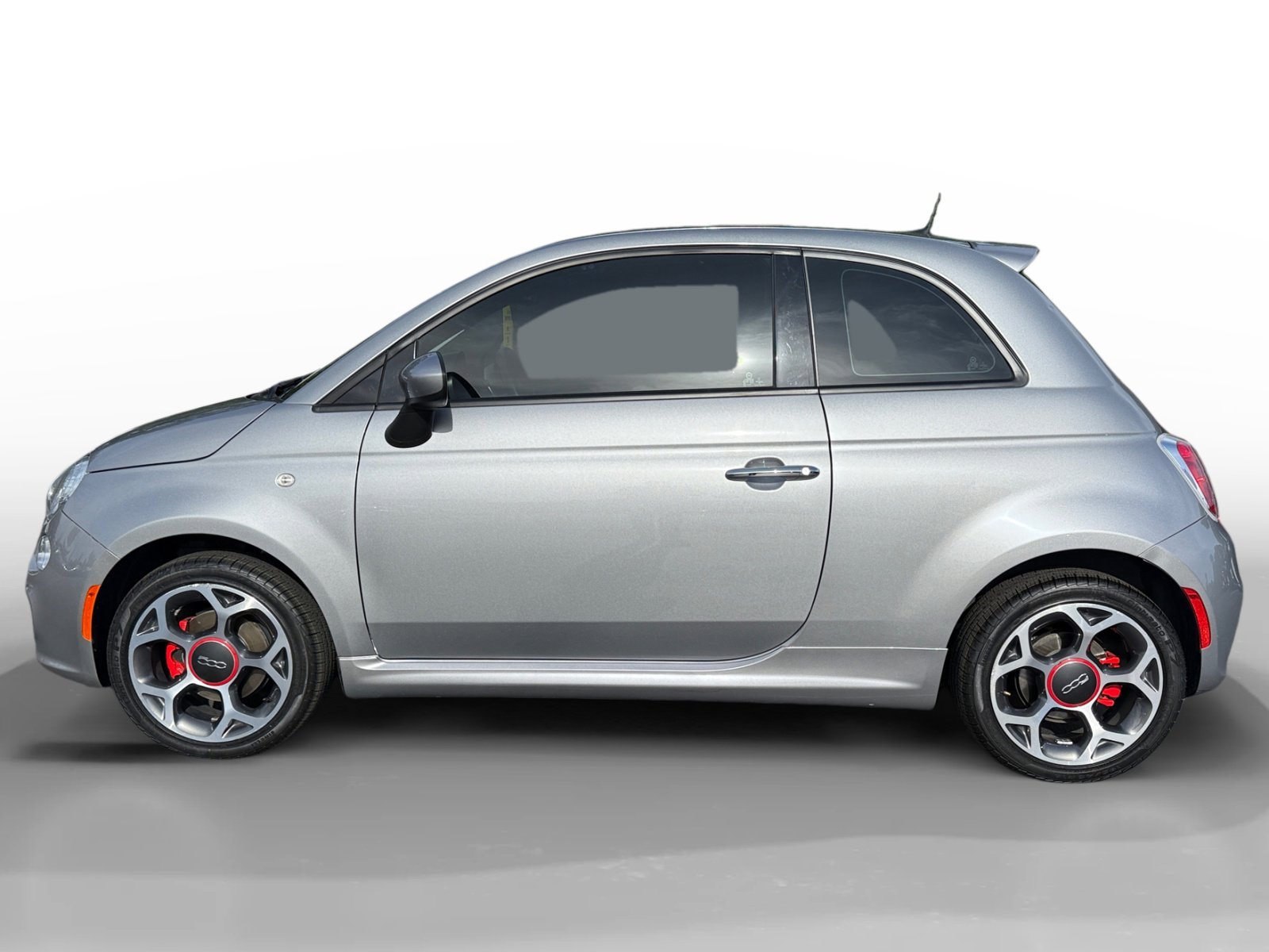 Used 2016 FIAT 500 Sport with VIN 3C3CFFBR0GT133689 for sale in Concord, CA