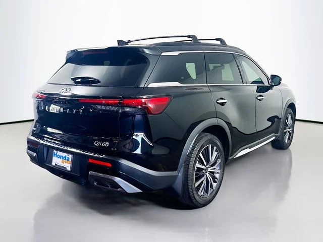 Used 2024 Mineral INFINITI Autograph image 8