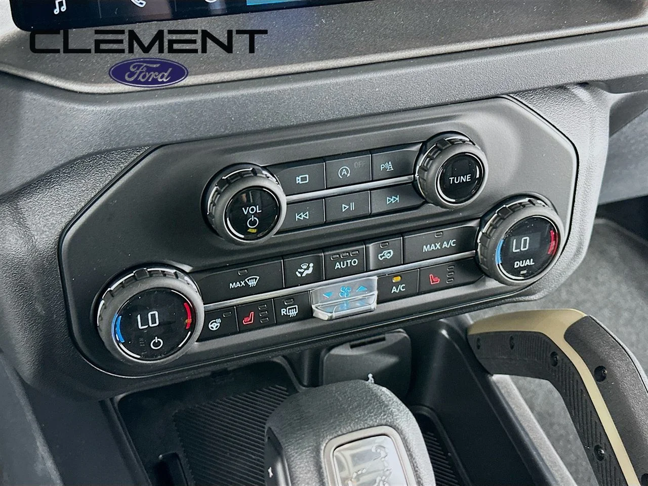 New 2026 Oxford White Ford Badlands® image 20