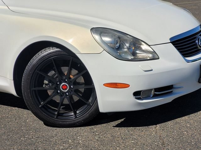 Used 2006 White Lexus 430 image 9