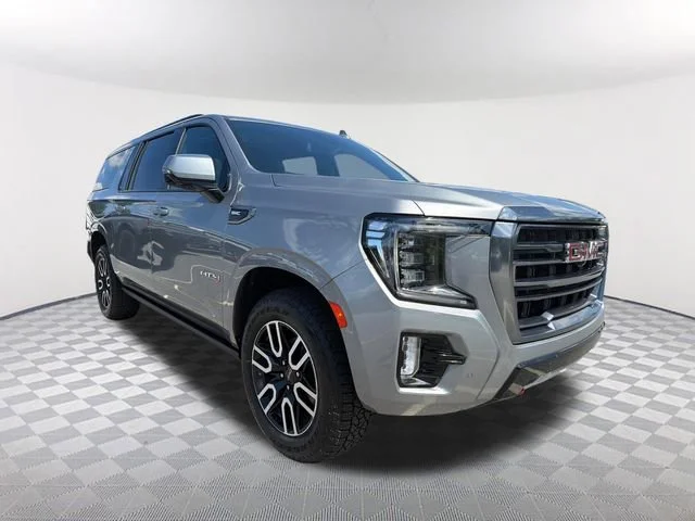Used 2023 Sterling Metallic GMC AT4 image 3