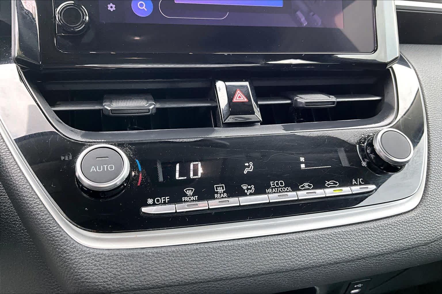 Used 2023 Celestite Toyota LE image 33