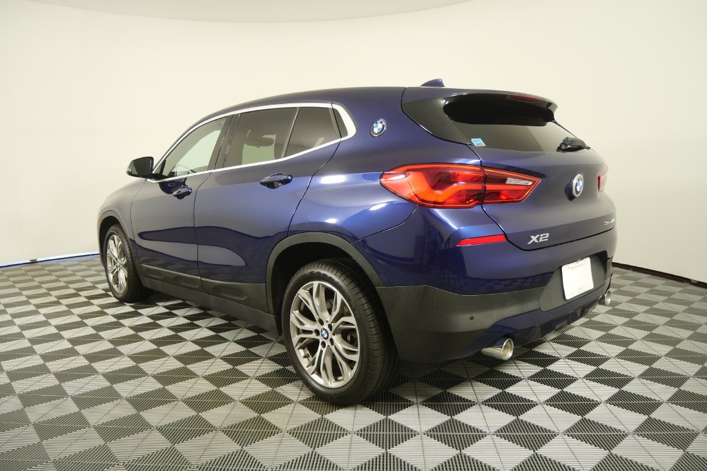 Used 2020 Mediterranean Blue Metallic BMW sDrive28i image 6