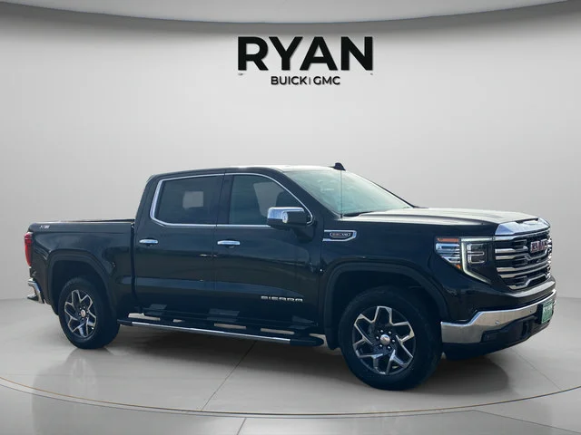 2026 GMC Sierra 1500 SLT - Photo 11