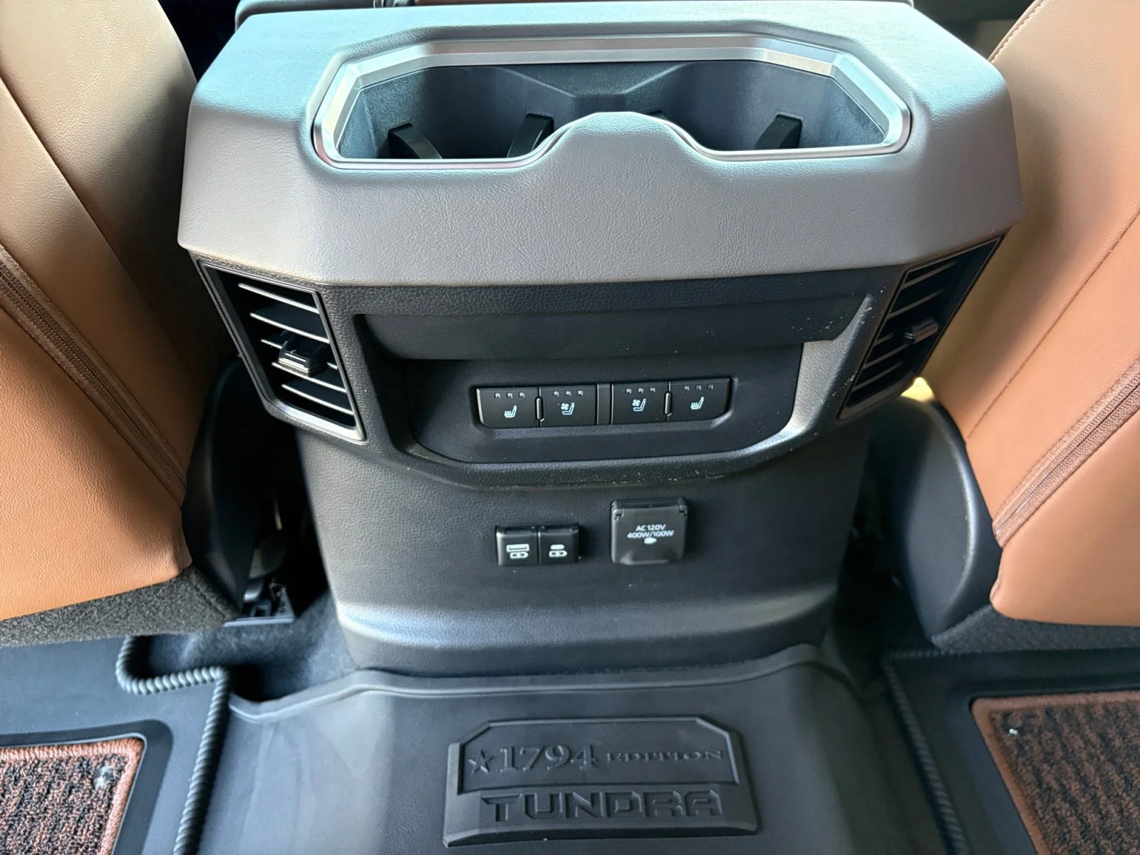 2026 Toyota Tundra 1794 Edition - Photo 21