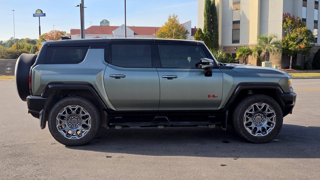Used 2024 Moonshot Green Matte GMC 3X image 8