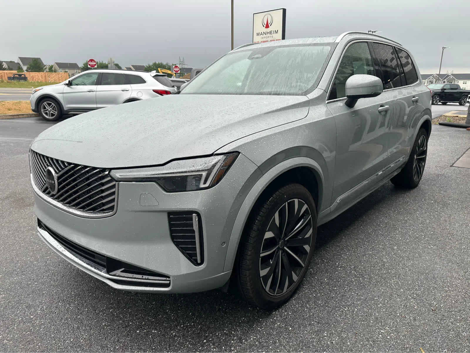 Used 2026 VAPOUR GREY Volvo Ultra image 4