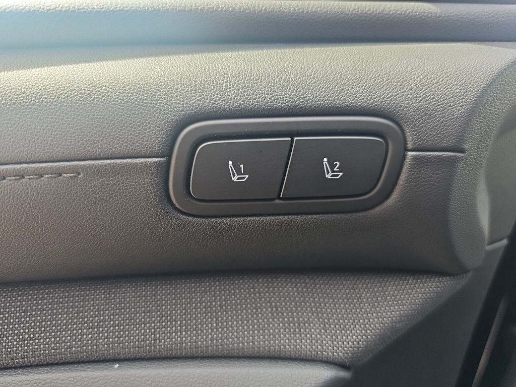 2025 Hyundai Tucson Limited - Photo 12
