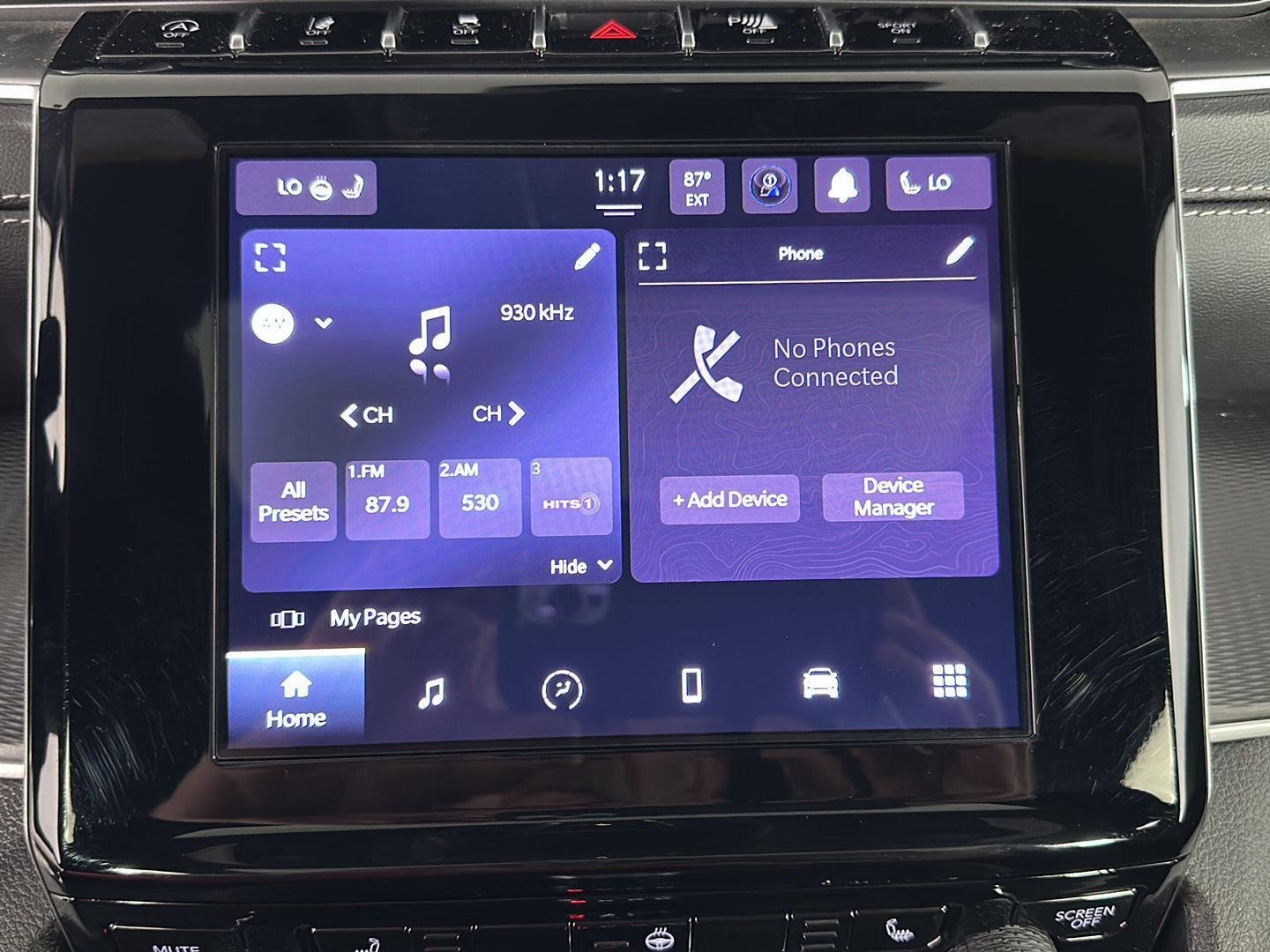 Used 2025 Silver Zynith Jeep Altitude X image 30