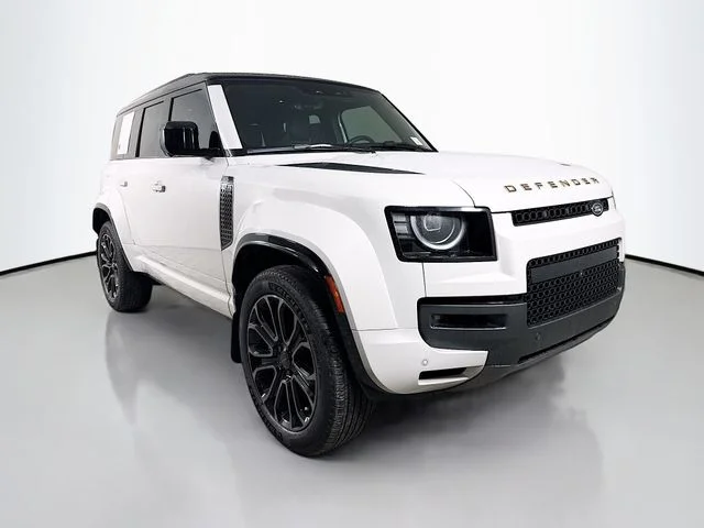 New 2026 Borasco Grey Land Rover  OCTA image 3