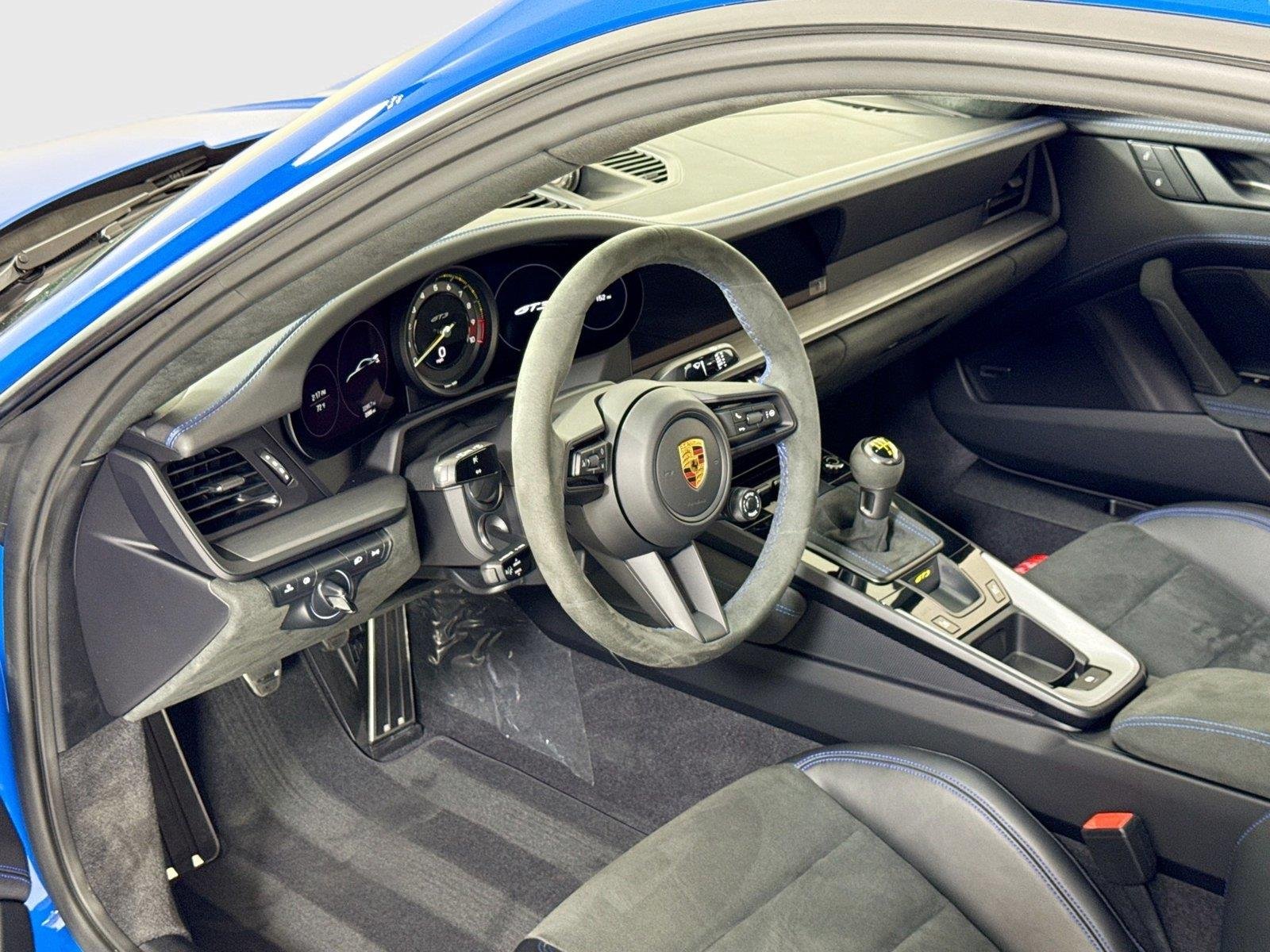 Used 2023 Shark Blue Porsche GT3 | Front Lift | BOSE Sound | 6 Speed Manual image 14