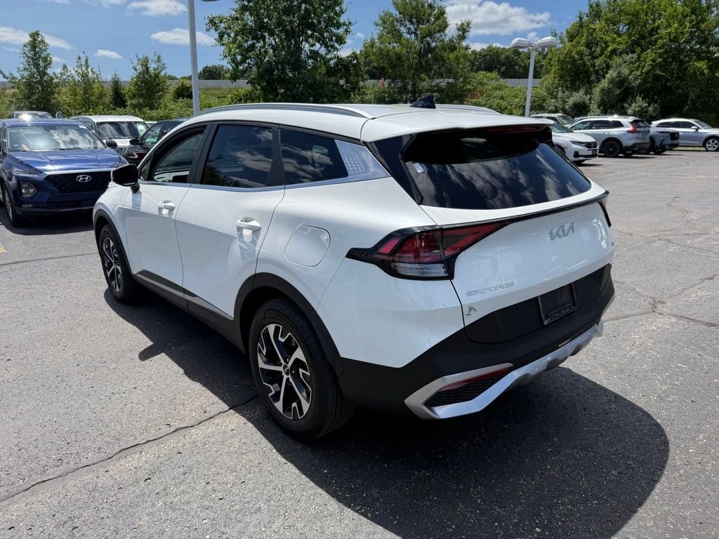 Used 2024 White Kia EX image 2