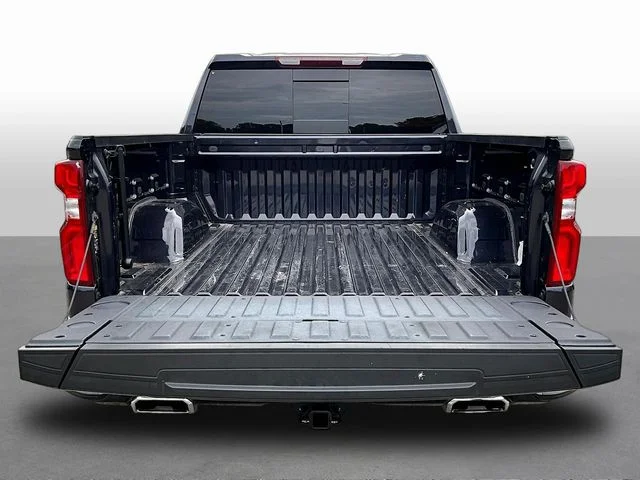Used 2024 Gray Chevrolet RST image 10