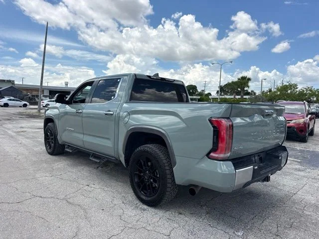 Used 2024  Toyota Limited image 5