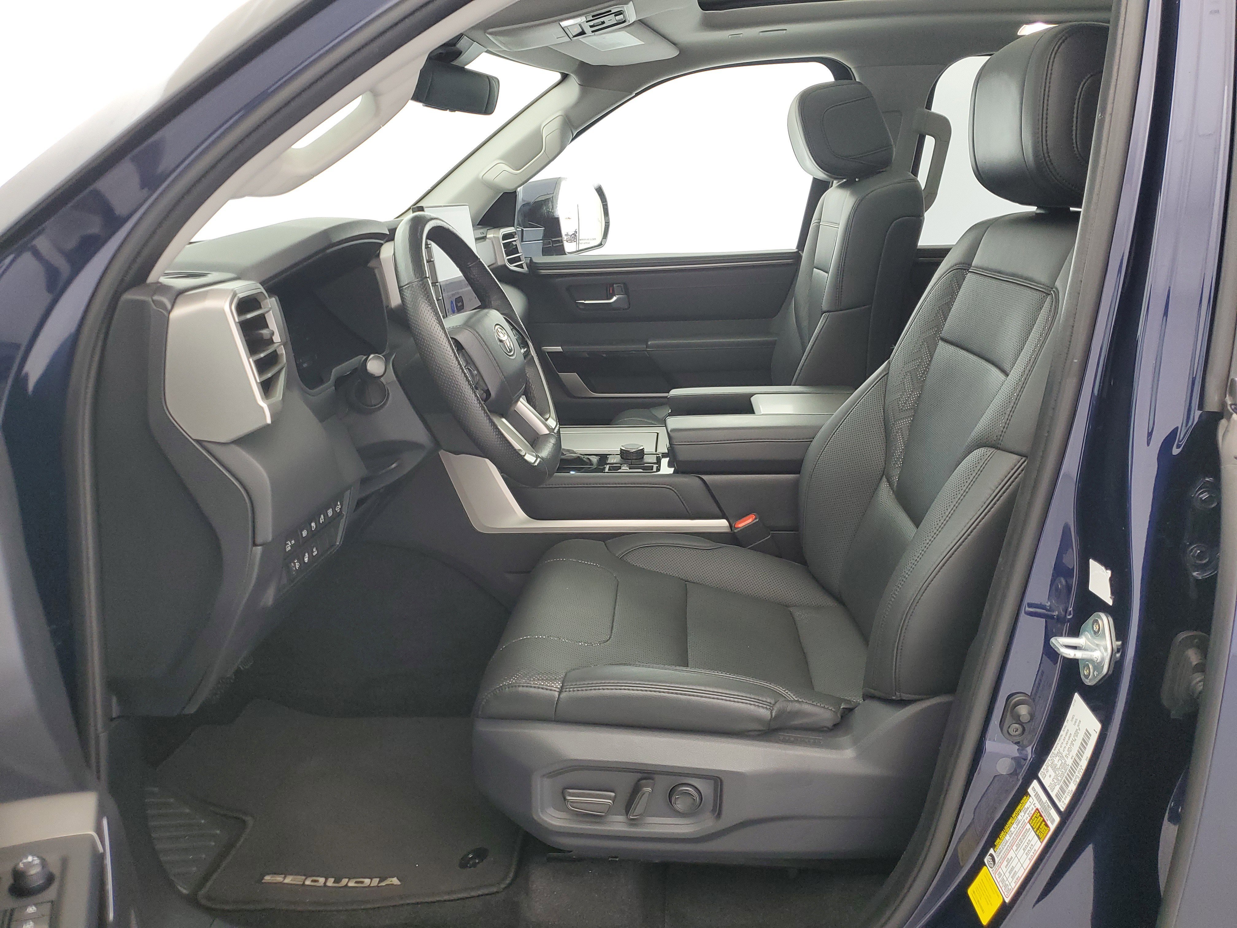 Used 2023 Blueprint Toyota Limited image 18