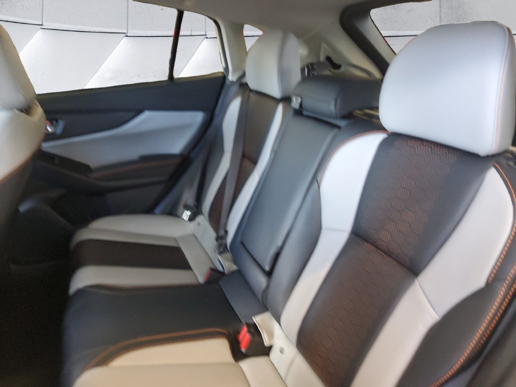 Used 2022 White Subaru Limited image 18