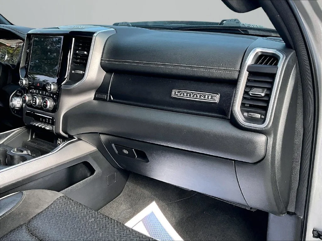 Used 2022 Silver Ram Laramie image 18