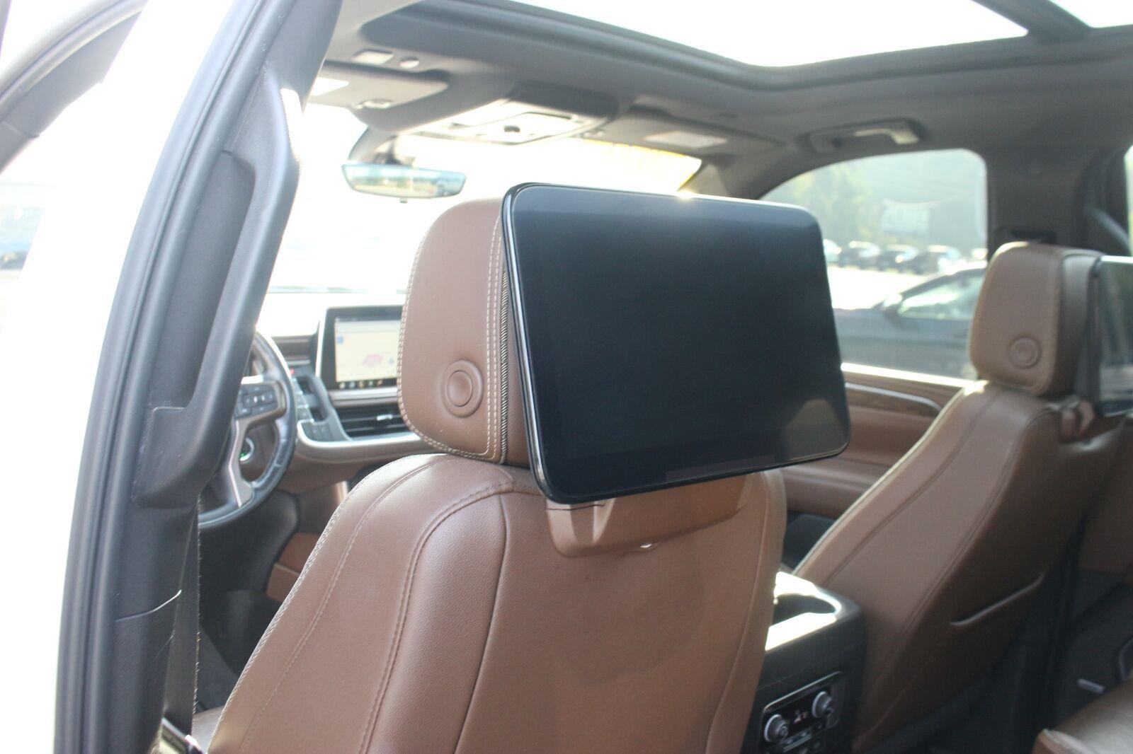 Used 2021 IRIDESCENT PEARL TRICOAT Chevrolet High Country image 36