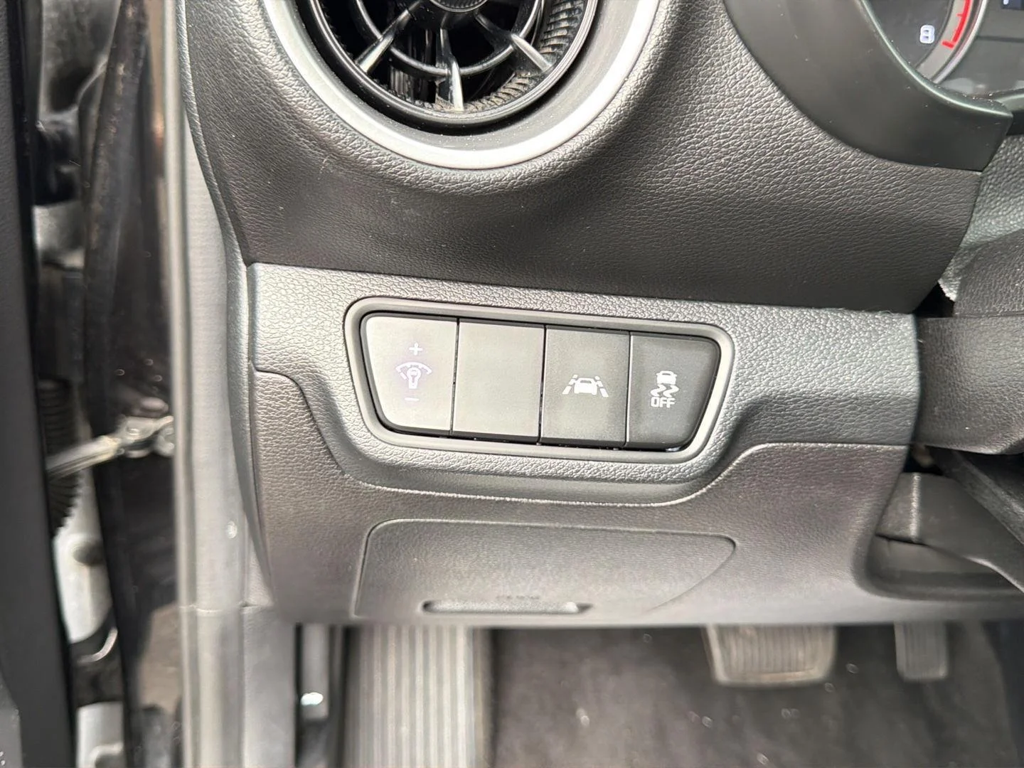 Used 2021 Aurora Black Kia LXS image 23