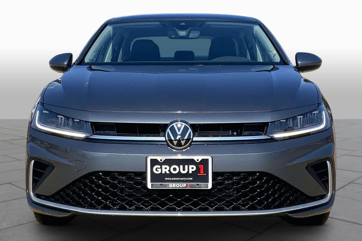 New 2026 Platinum Gray Metallic Volkswagen SE image 3