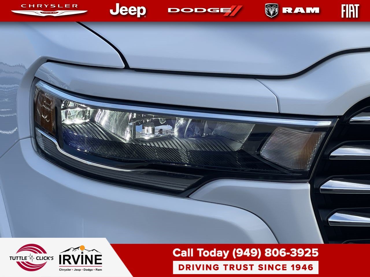 New 2026 Bright White Clear-Coat Exterior Paint RAM Laramie image 7