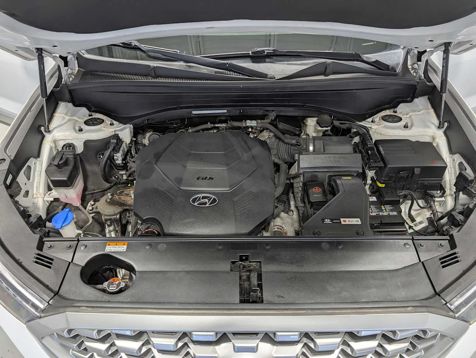 Used 2021 Hyper White Hyundai SEL image 14