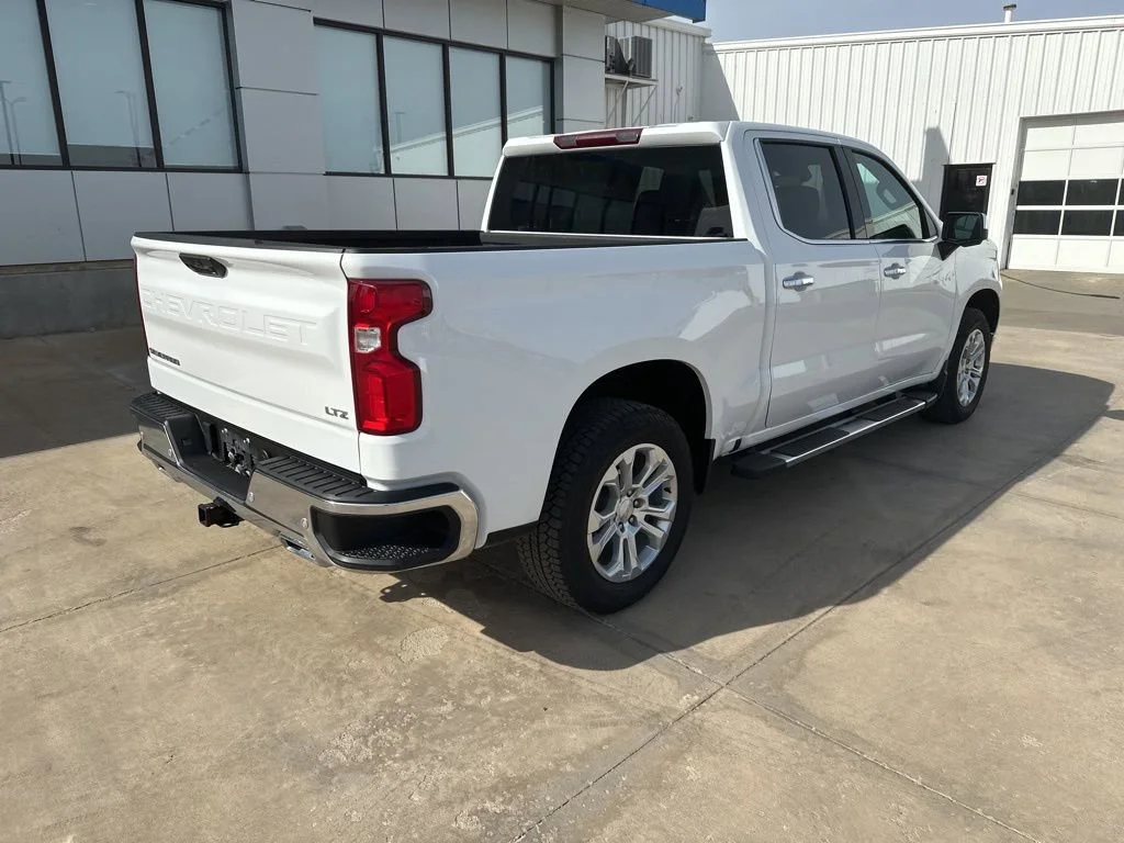 2024 Chevrolet Silverado 1500 LTZ - Photo 38