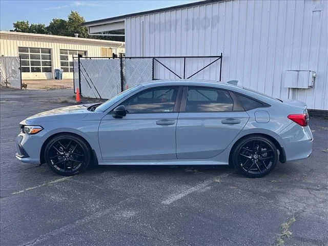 Used 2024 Gray Honda Sport image 7