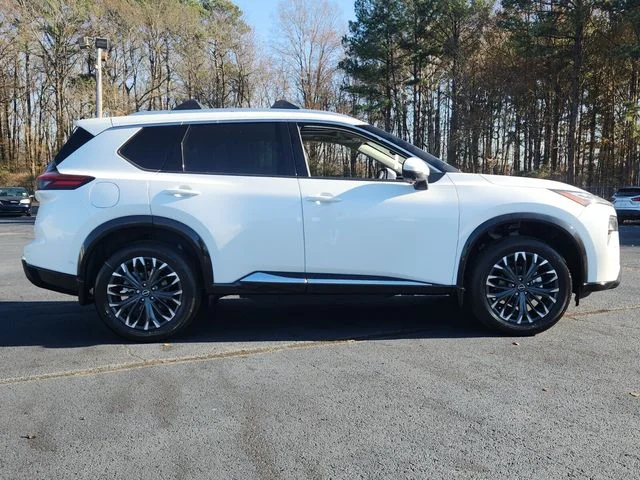 New 2026 Everest White Pearl TriCoat Nissan Platinum image 2