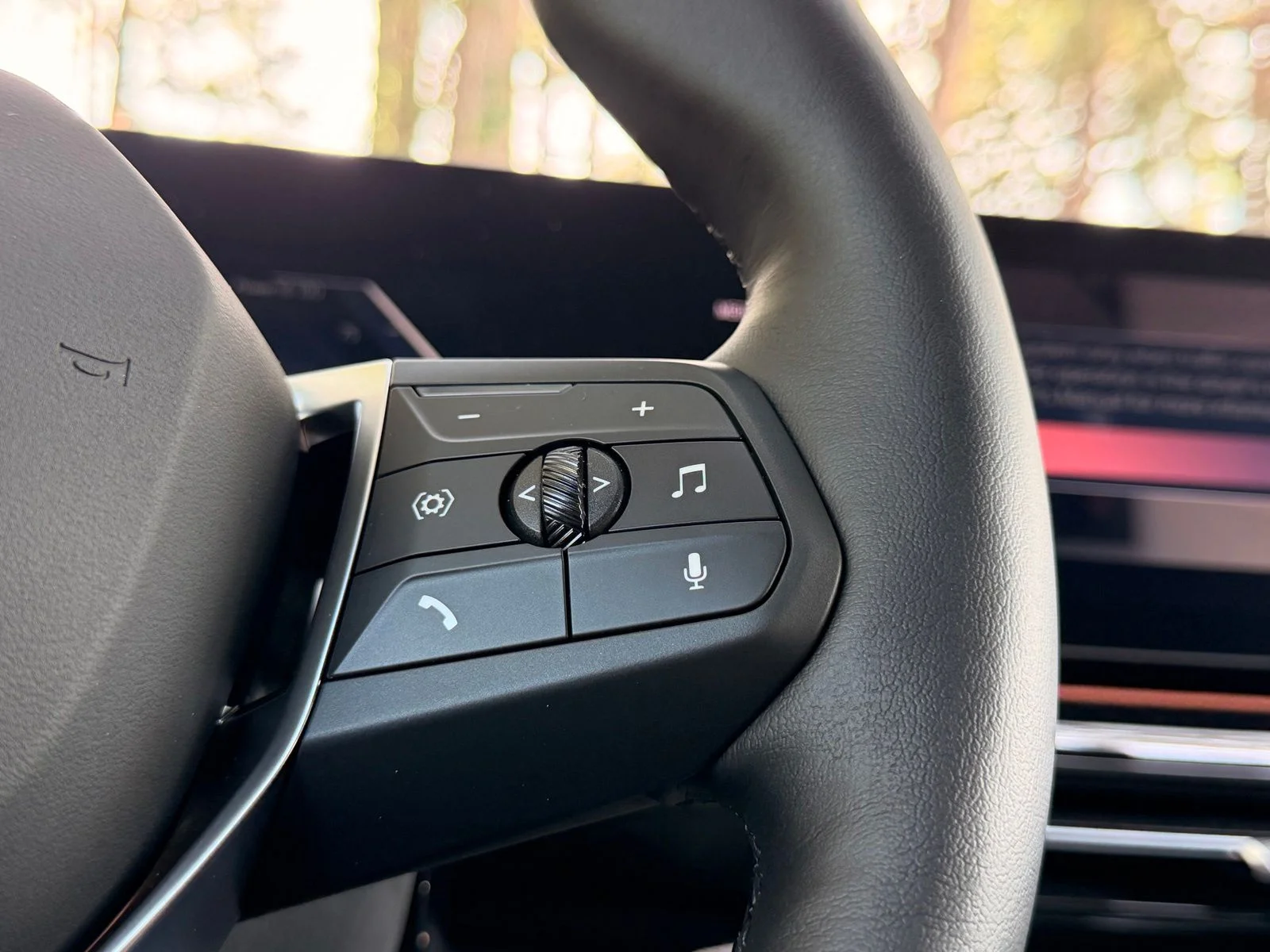 2026 BMW X1 XDrive28i - Photo 25