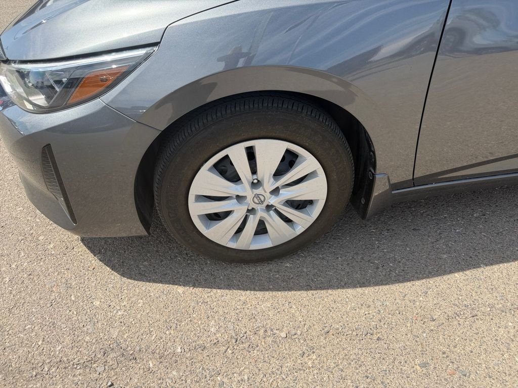 Used 2025 Gray Nissan S image 21