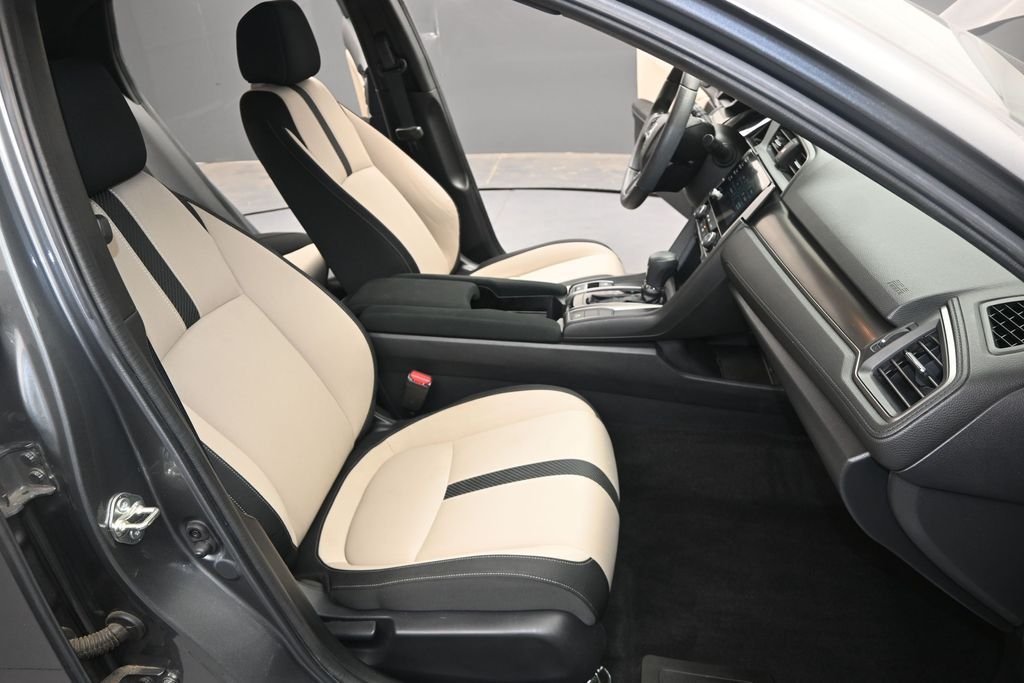 Used 2019  Honda EX image 20