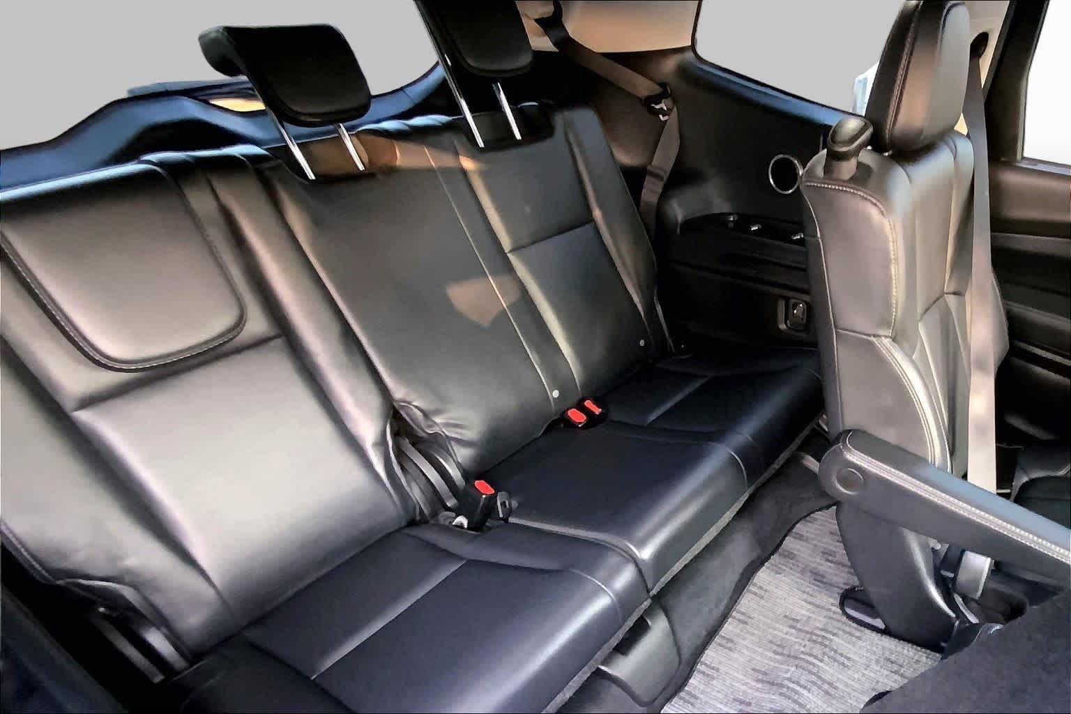 Used 2023 Crystal White Pearl Subaru Touring image 18