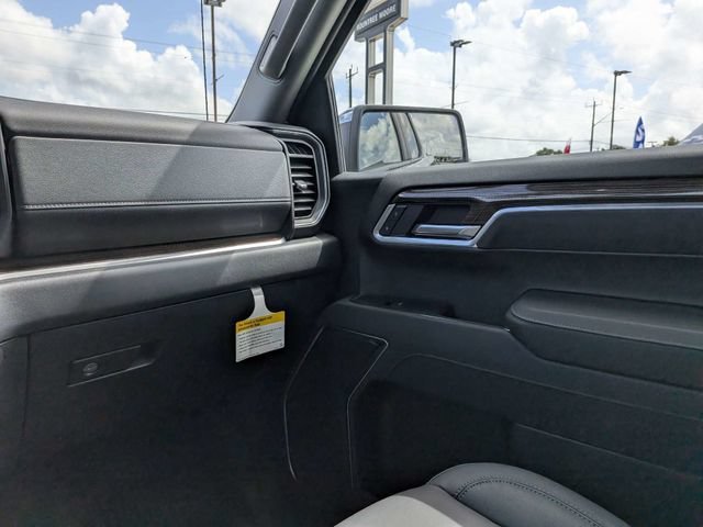 New 2026 Sterling Gray Metallic Chevrolet LT image 17