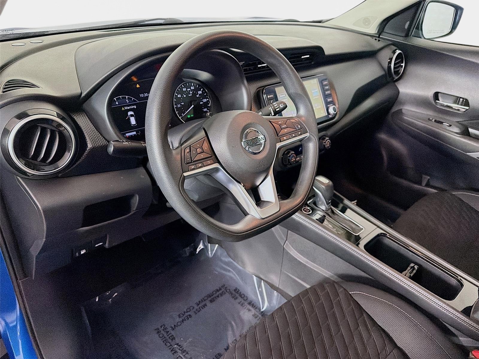 Used 2021 Electric Blue/Super Black Nissan SV image 9