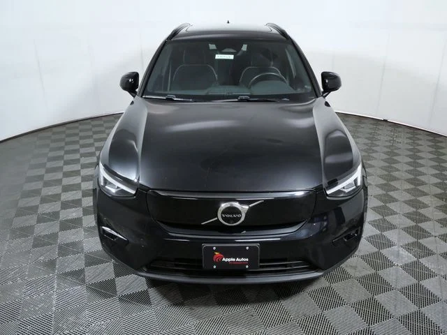 Used 2023  Volvo Twin Plus image 3