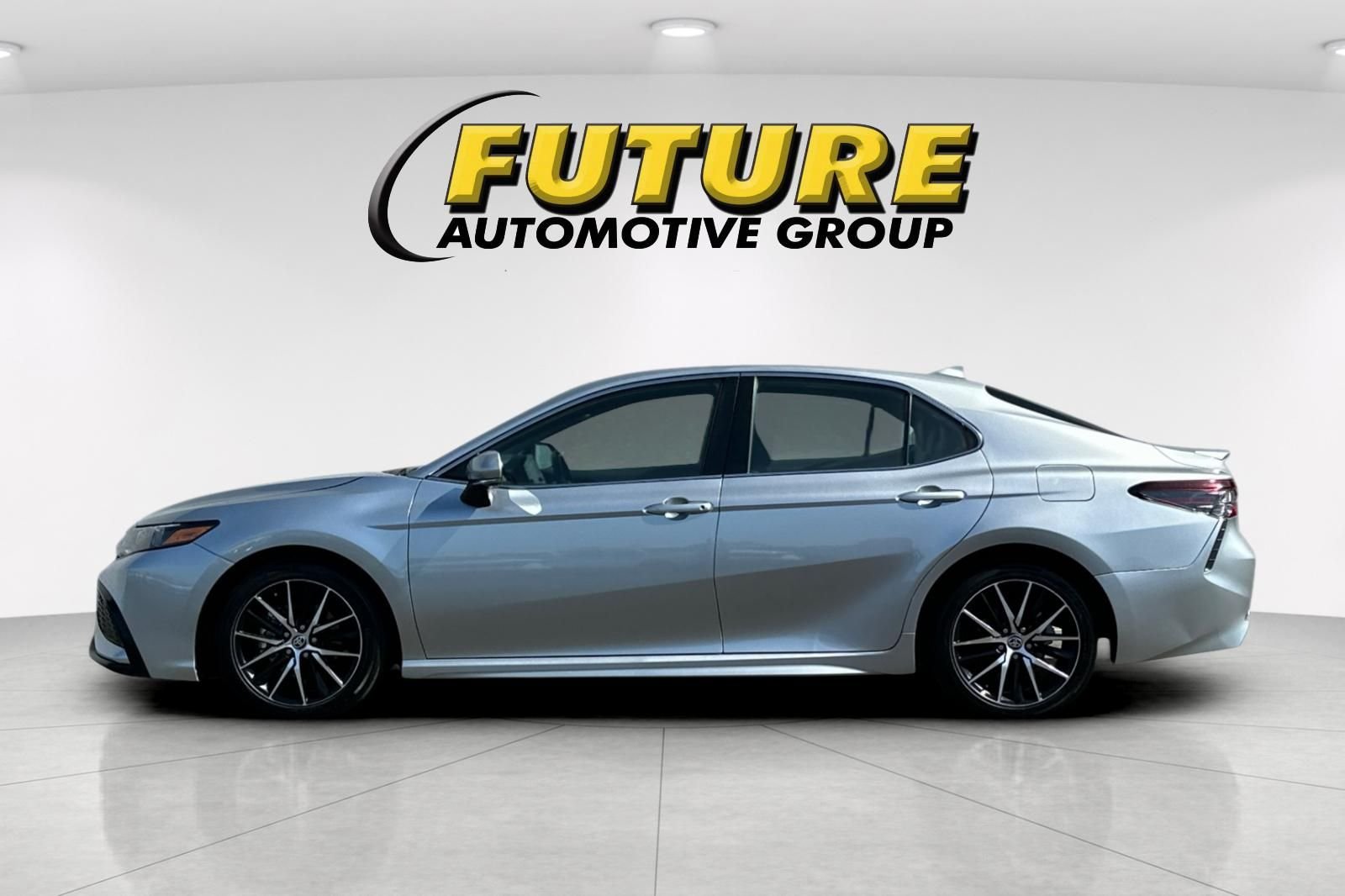 Used 2024 Silver Toyota SE image 7